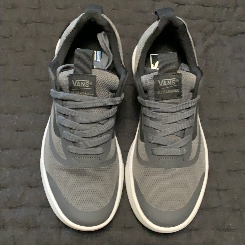 Vans Ultra Range Gray Rapidweld Shoes Women's 8/Men's 6.5